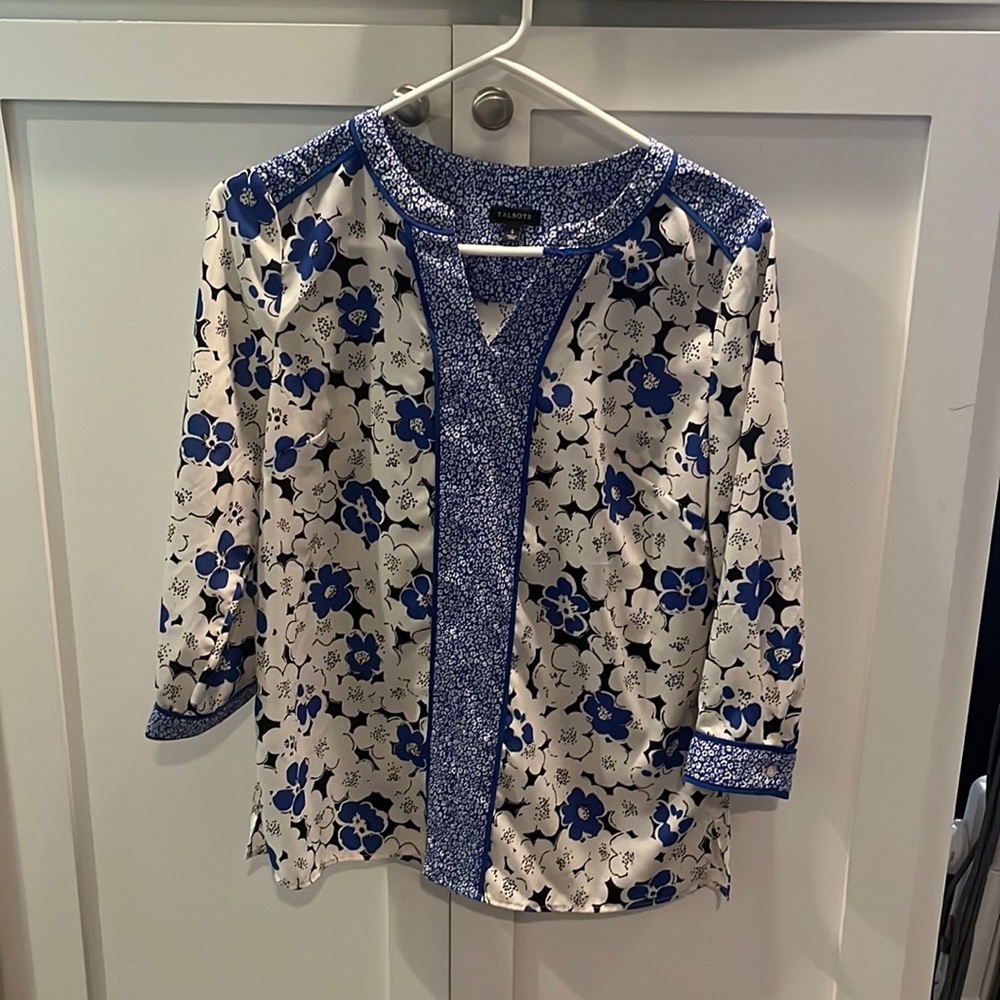 Great Talbots top for work or night out!